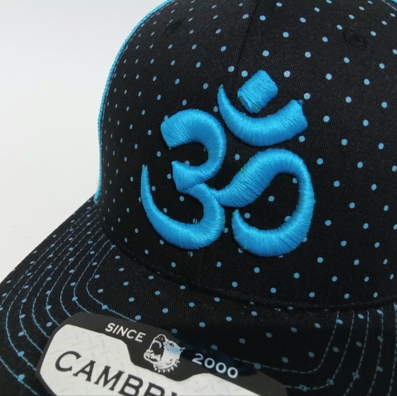 Om Aum Ohm Yoga Namaste Symbol 3D Embroidered Blue Polka Dot Mesh Trucker Hat - Picture 3 of 6